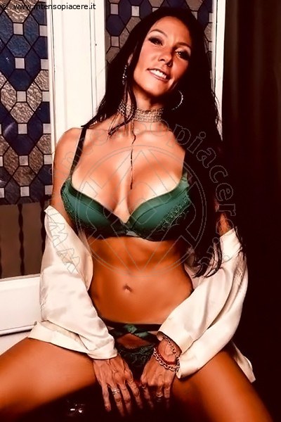 Foto Darcey  Escort 327 2719957