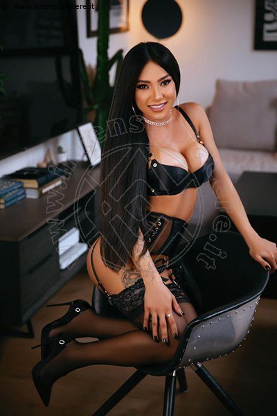 Foto Mel Bittencourt  Trans 0044 7400667804