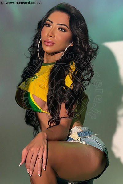 Foto Natyelle Ninfeta  Trans 389 1178249